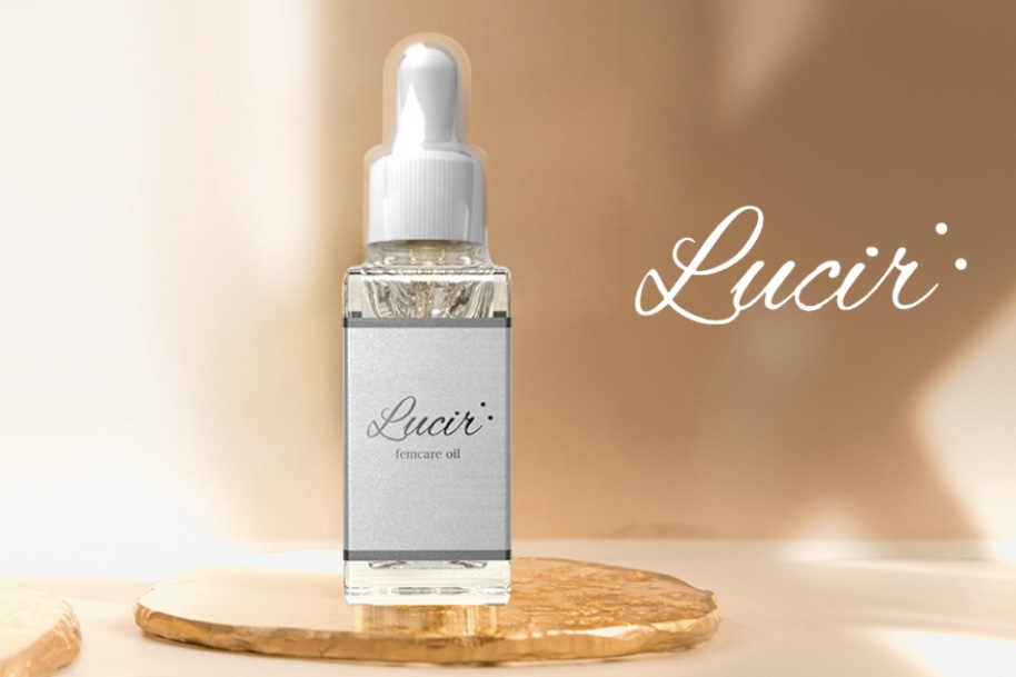 Lucir フェムケアオイル (30ml)